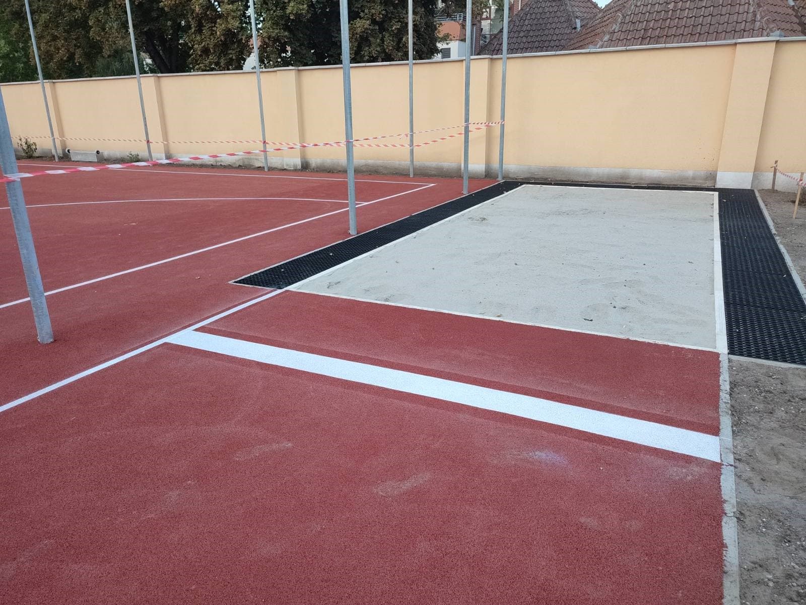 02e96a6b-81c6-4f40-a384-dad2bcb803ed1